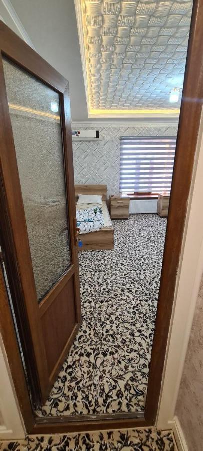 Sheykh Hostel Andizhan Extérieur photo