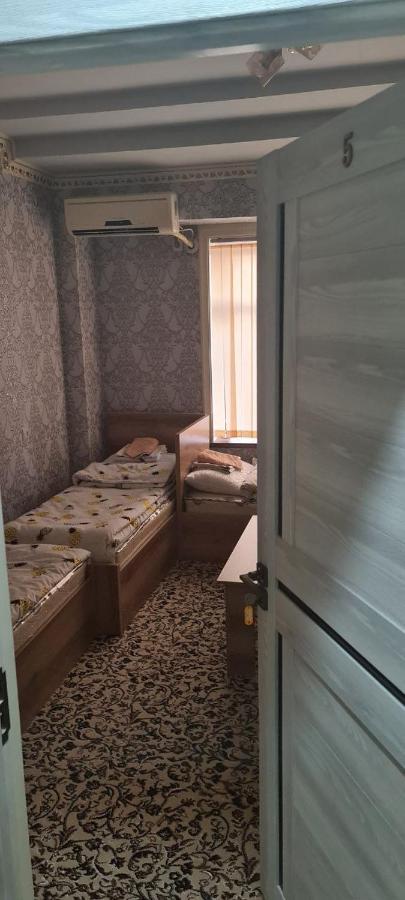 Sheykh Hostel Andizhan Extérieur photo